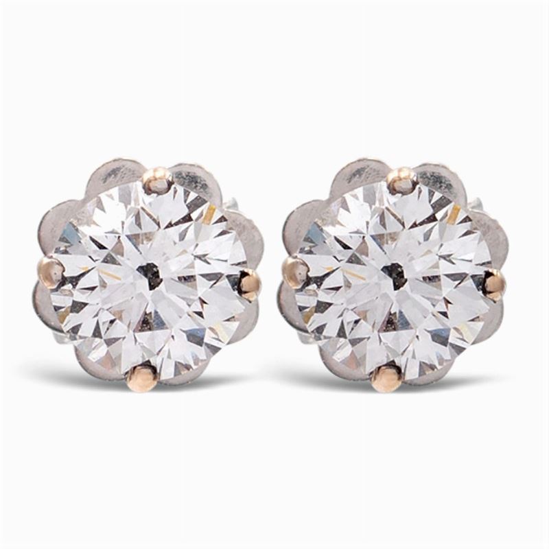 Orecchini in Oro Bianco 18kt e Due Diamanti