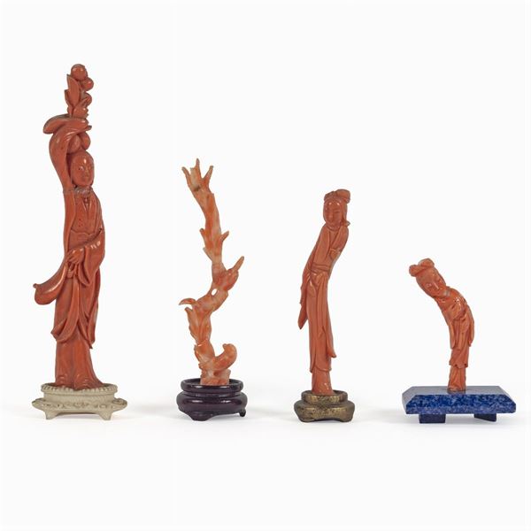 Collection of small coral sculptures (4)