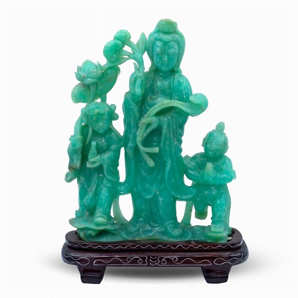Gruppo in calcedonio verde  (Cina, XX Sec.)  - Asta Da Importanti Collezioni Romane - Colasanti Casa d'Aste
