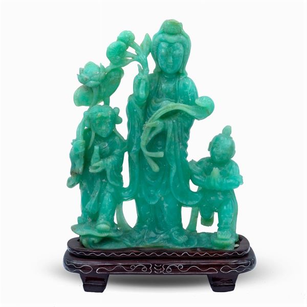 Green calchedony group