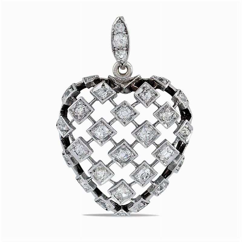 Pendente a Cuore in Cristallo di Rocca e Rose di Diamante