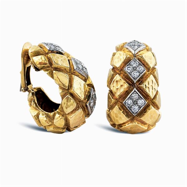 David Webb, geometric pattern earrings