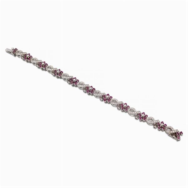 18kt white gold flower motif bracelet