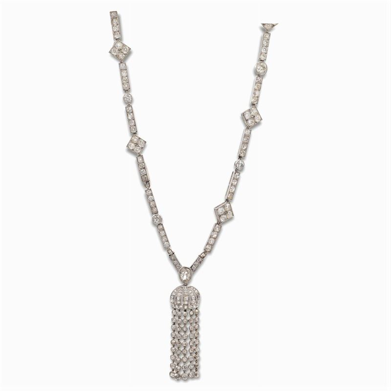 Collana Art Decò in Platino e Diamanti