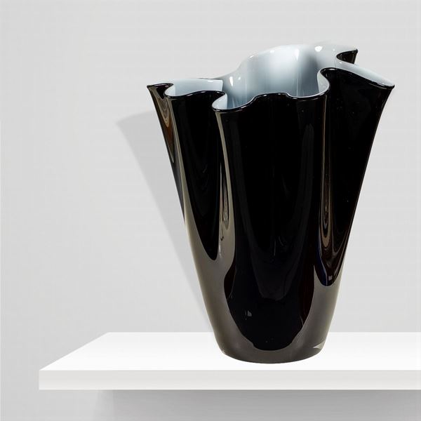 Italian manufacture  (2000s)  - Auction DESIGN & DECORATIVE ARTS - Colasanti Casa d'Aste