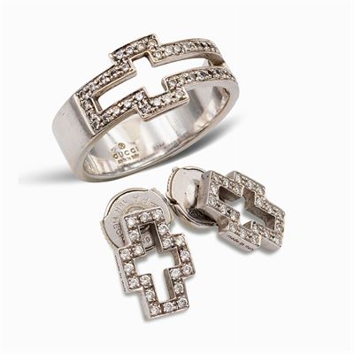 Gucci, Parure Croce in Oro Bianco 18kt e Diamanti
