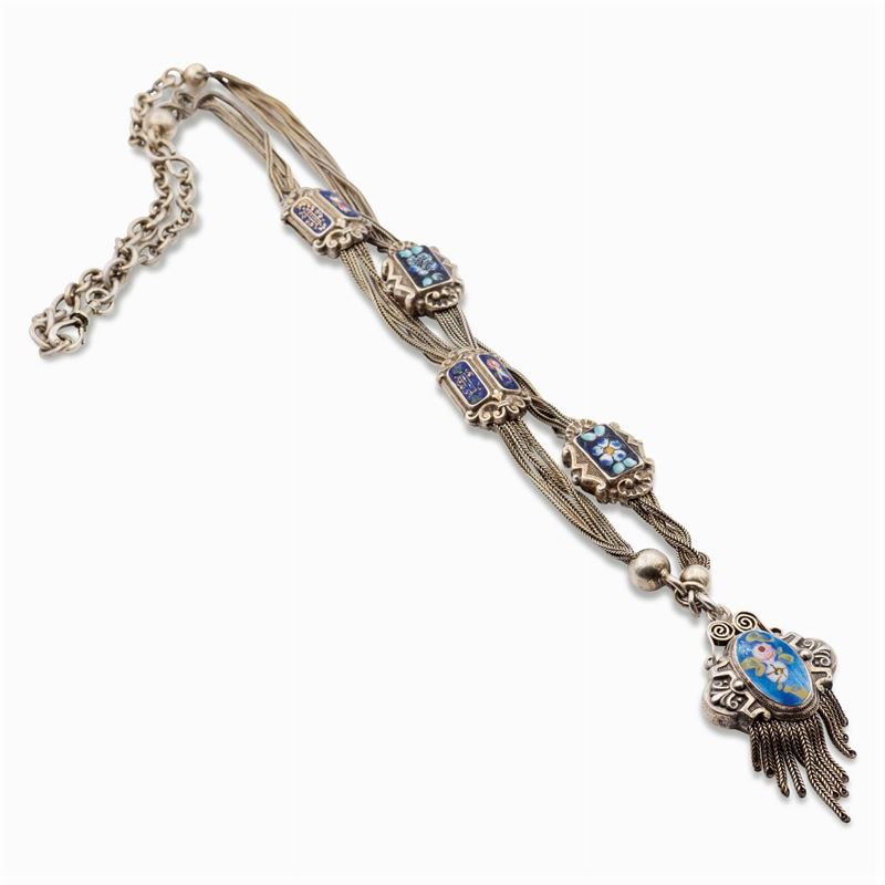 Chatelaine Vittoriana in Argento