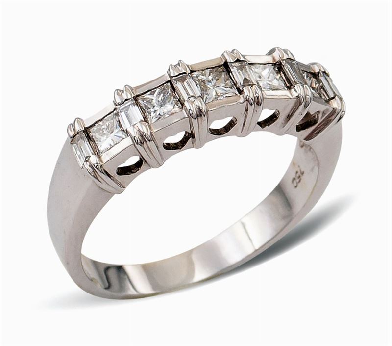 Anello Riviere in Oro Bianco 18kt con Cinque Diamanti