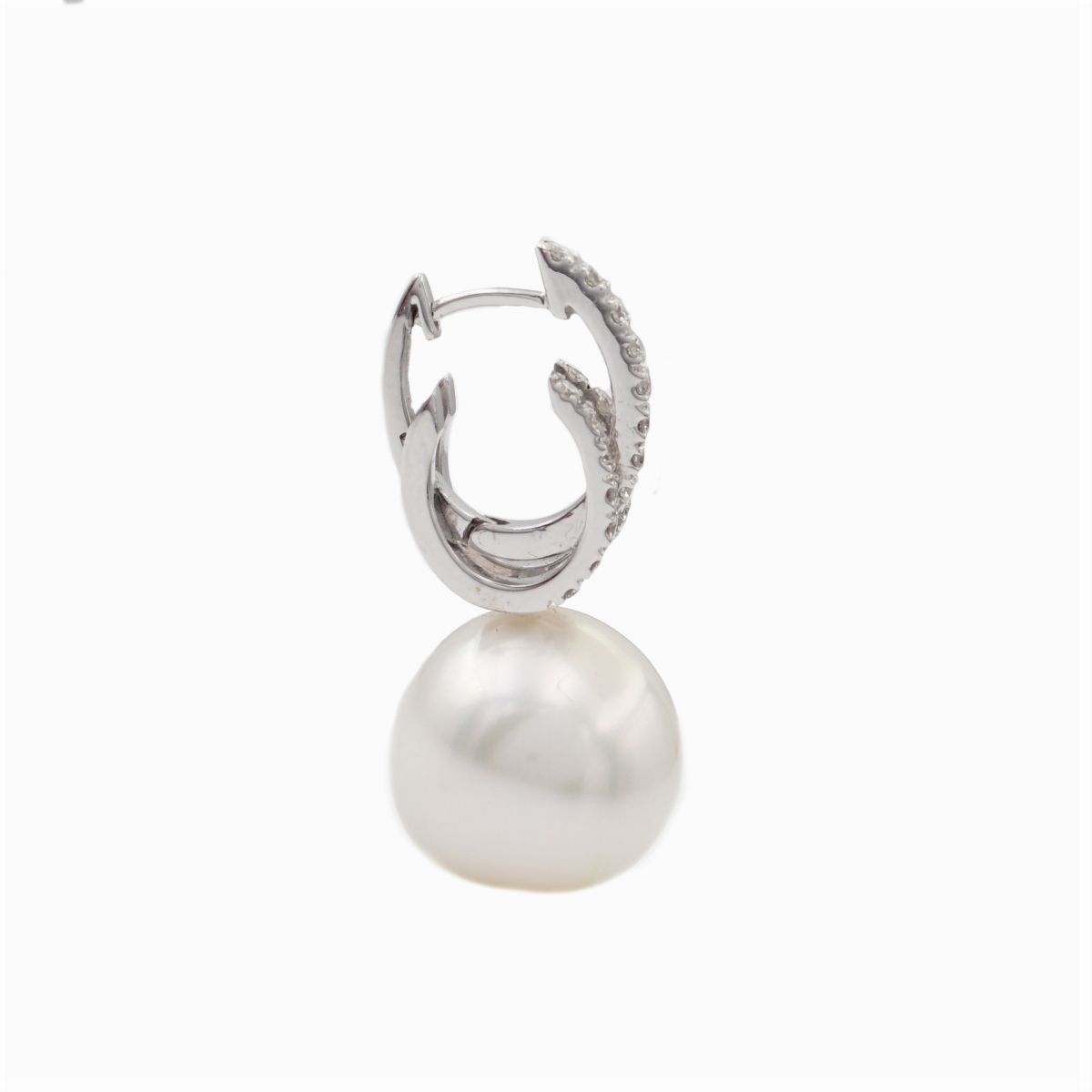 Orecchini in Oro Bianco 18kt e Perle South Sea