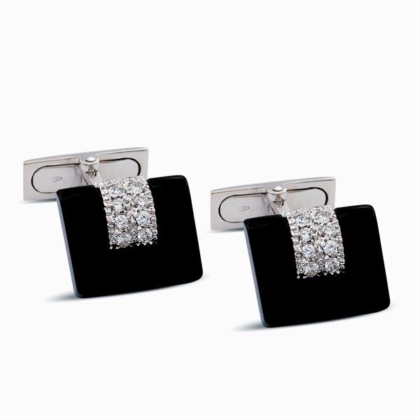 Gemelli a fibbia in oro bianco 18kt onice e diamanti
