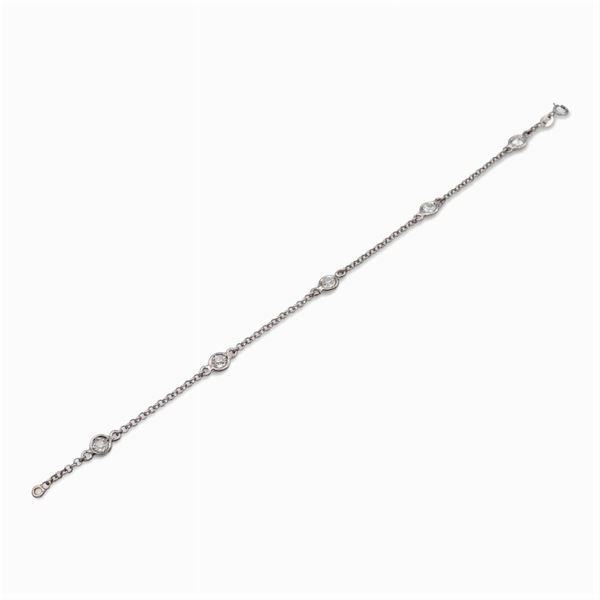 Bracciale in oro bianco 18kt con cinque diamanti