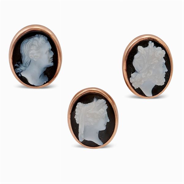 Three rose gold and camei smoking buttons