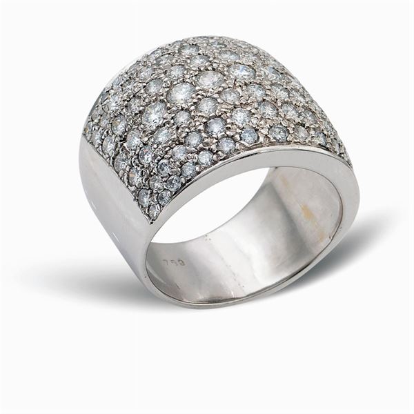 Anello a fascia in oro bianco 18kt e diamanti