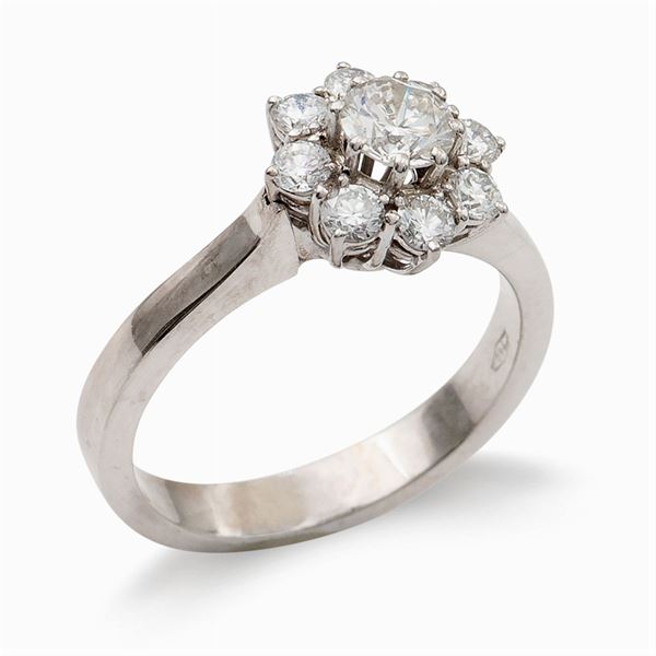 18kt white gold and diamond floral ring