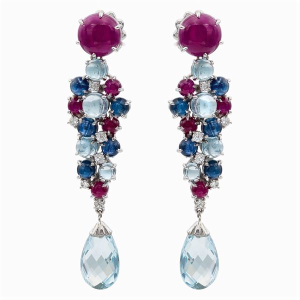 Orecchini in oro bianco 18kt rubini, zaffiri e acquamarine