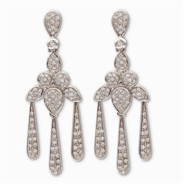 18kt white gold and diamond pendant earrings