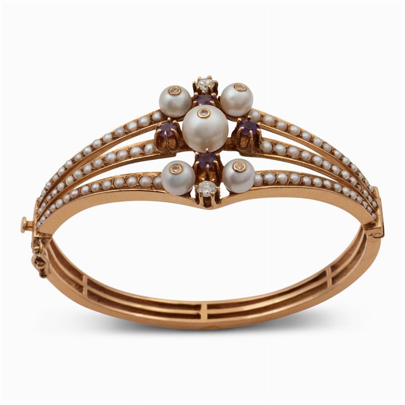 Bracciale Manetta in Oro Giallo 14kt con Perle Coltivate