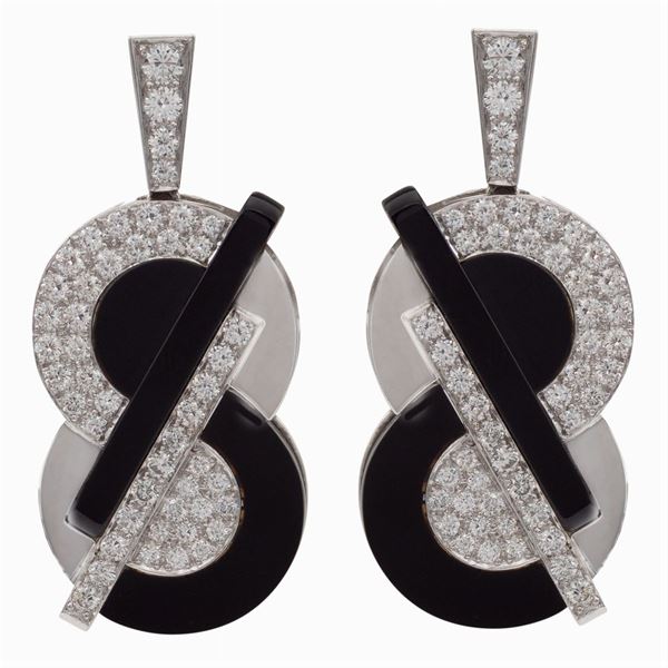 18kt white gold pendant earrings