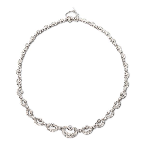 18kt white gold and diamond collier