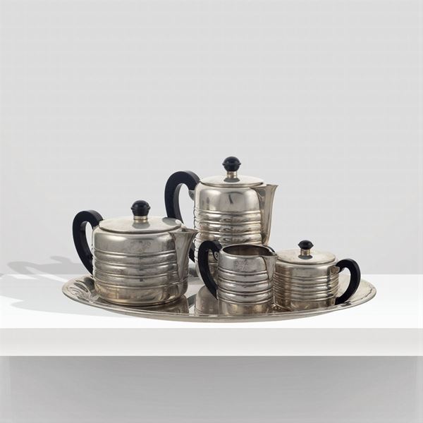 WMF  (5)  (Germania, anni 30-40)  - Asta DESIGN & ARTI DECORATIVE DEL 900 - Colasanti Casa d'Aste