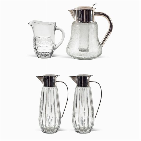 Gruppo di caraffe in cristallo, vetro e metallo argentato (4)