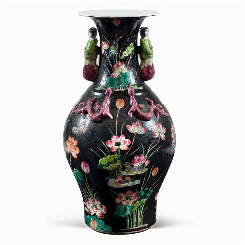 Vaso in Ceramica Famiglia Nera