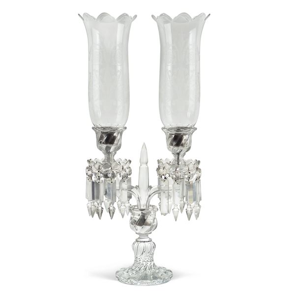Baccarat, candelabro a due luci in cristallo  (Francia, XX Sec.)  - Asta ARGENTI E L'ARTE DELLA TAVOLA - Colasanti Casa d'Aste