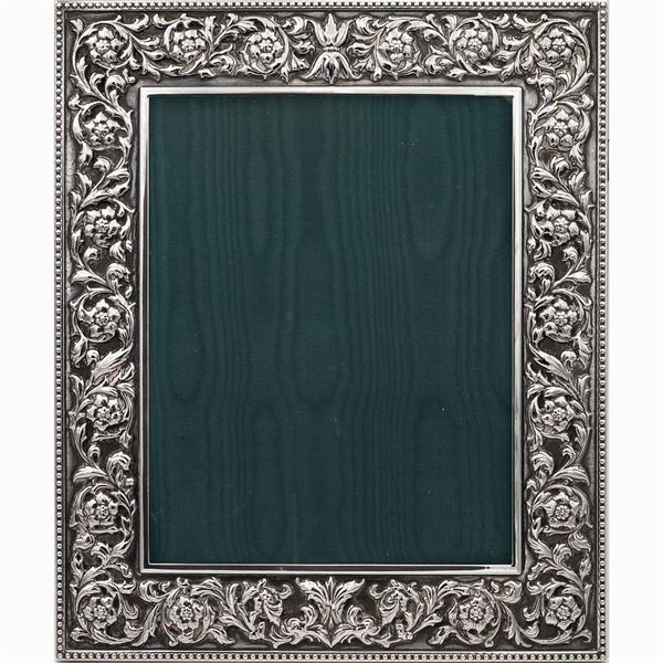 Gianmaria Buccellati, cornice Medicea in argento