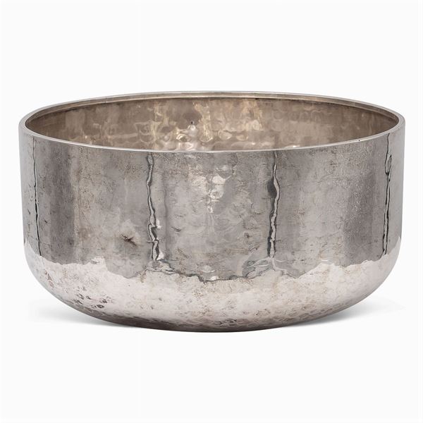Bowl in argento