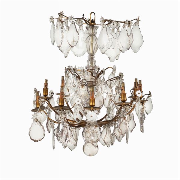Twelve-lights bronze and glass chandelier