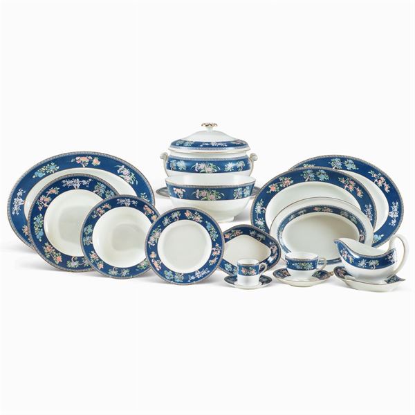 Wedgwood, servizio da tavola in ceramica policroma (99)