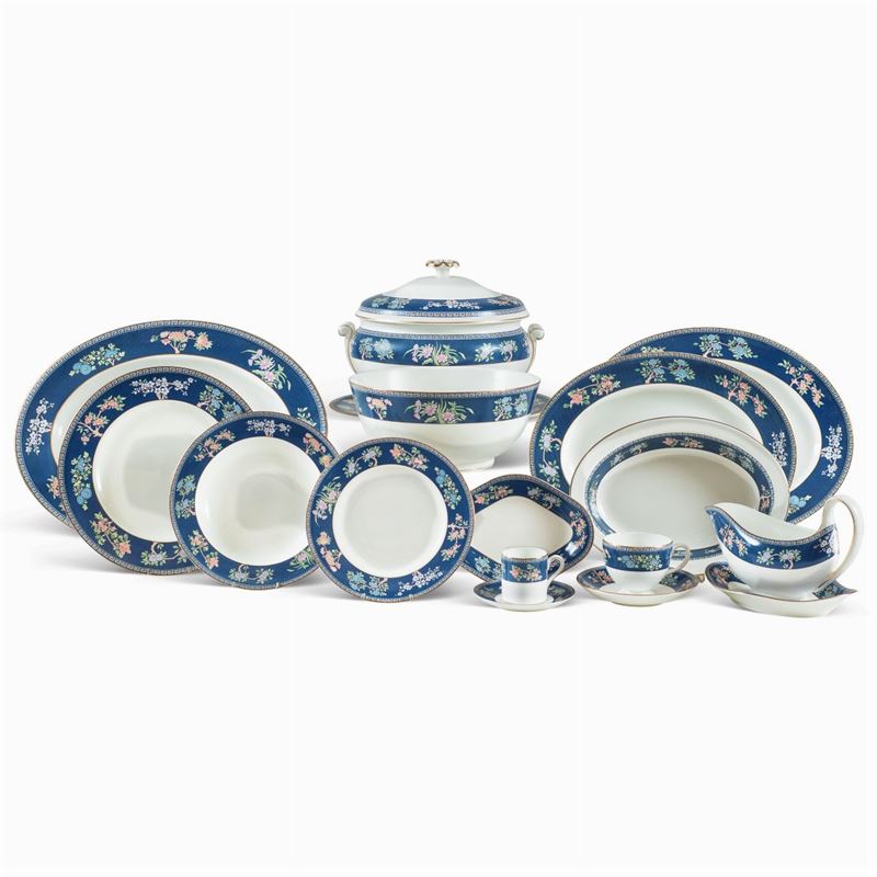 Wedgwood, Servizio da Tavola in Ceramica Policroma (99)