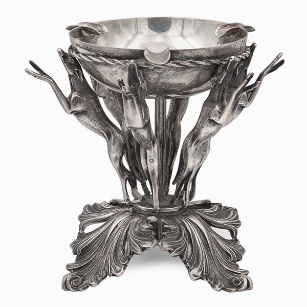Silver ashtray  (Italy, 20th century)  - Auction FINE SILVER AND THE ART OF THE TABLE - Colasanti Casa d'Aste