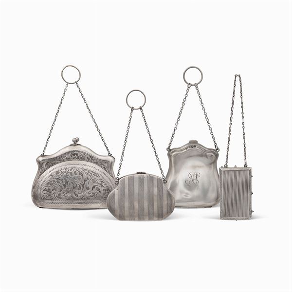 Group of small silver objects (4)