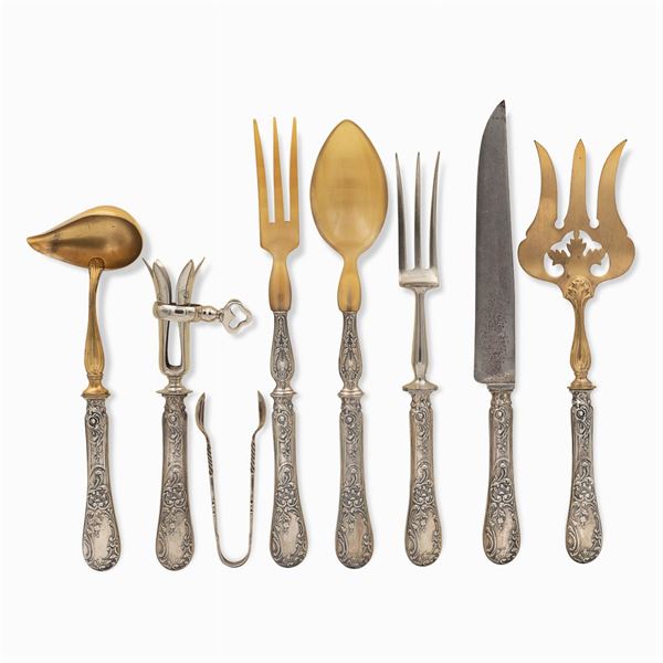 Silver serving flatware group (8)