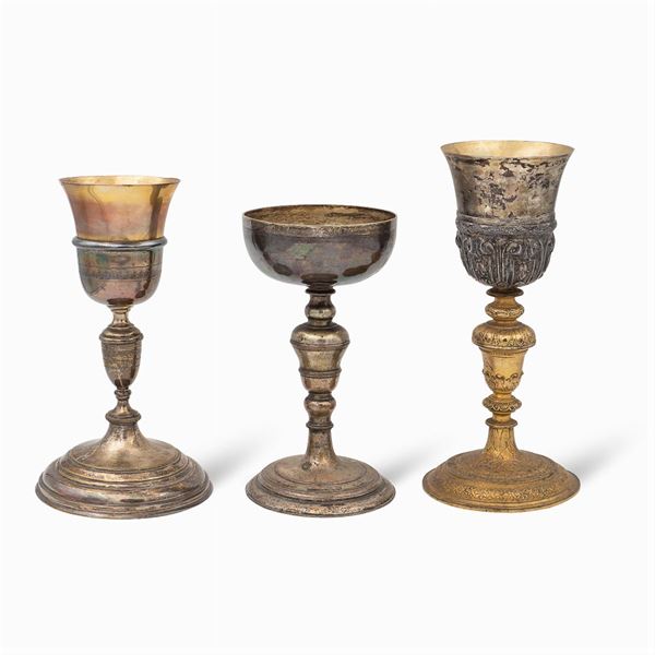 Group of silver and metal eucharistic chalices (3)  (19th-20th century)  - Auction OLD MASTER PAINTINGS AND FURNITURE FROM VILLA SAMINIATI AND PRIVATE COLLECTIONS - Colasanti Casa d'Aste