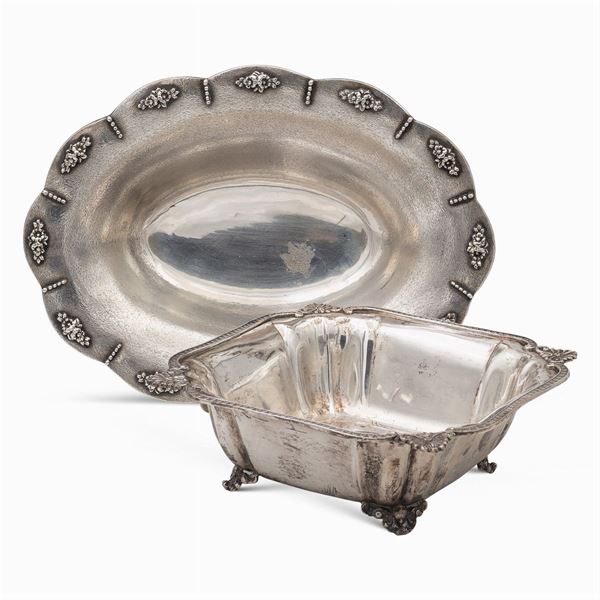 Group of silver objects (2)