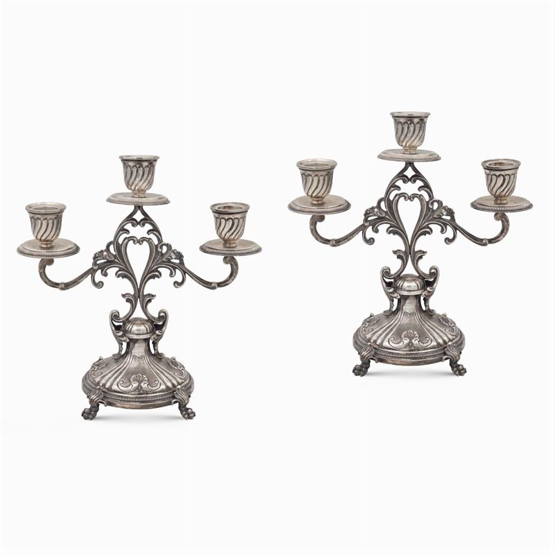 Coppia di Candelabri a Tre Luci in Argento