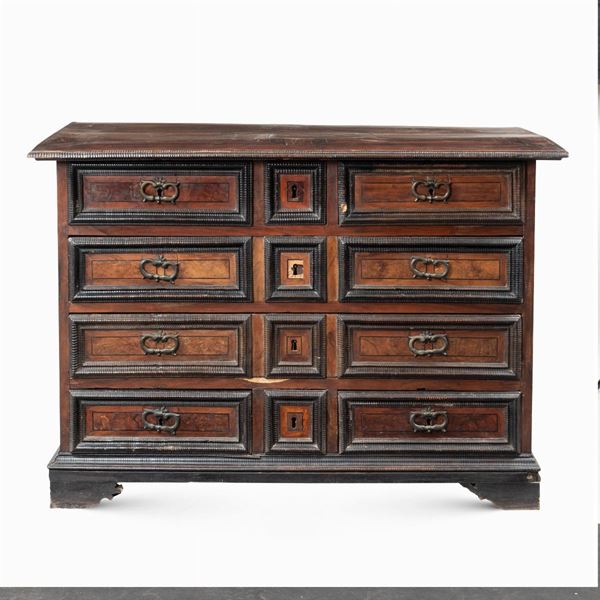 Walnut Canterano
