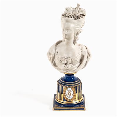 Scultura in Biscuit e Porcellana Sevres