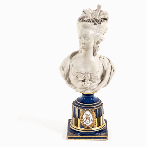 Biscuit and Sevres porcelian sculpture  (France, 19th century)  - Auction OLD MASTER PAINTINGS AND FURNITURE FROM VILLA SAMINIATI AND PRIVATE COLLECTIONS - Colasanti Casa d'Aste