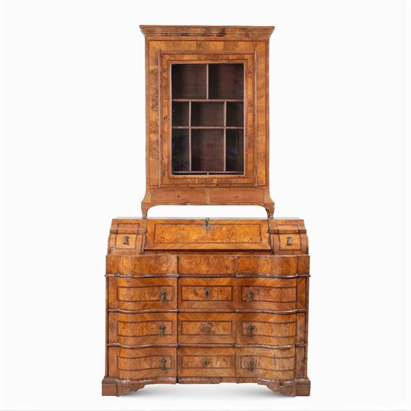 Chest of drawers with flap