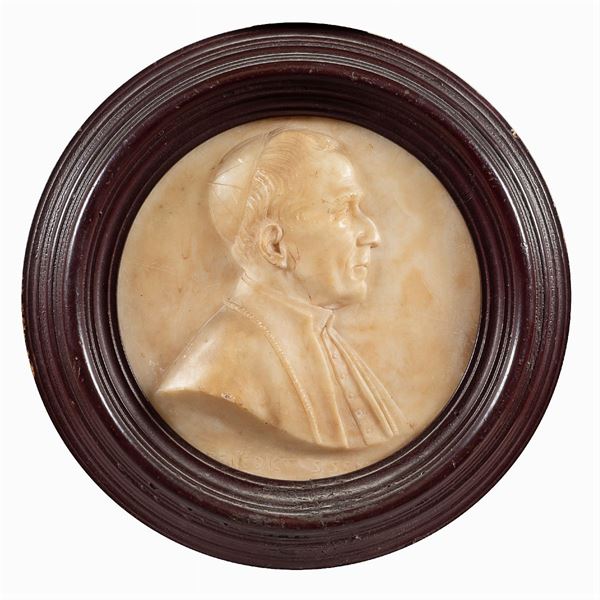 White marble circular plaque