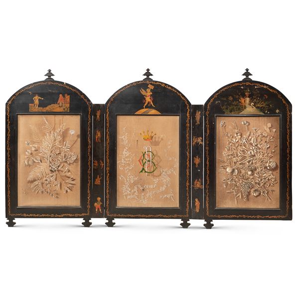 Ebonized wood three-panel folding screen  (19th century)  - Auction OLD MASTER PAINTINGS AND FURNITURE FROM VILLA SAMINIATI AND PRIVATE COLLECTIONS - Colasanti Casa d'Aste