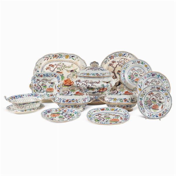 Davenport Stone China, polychrome ceramic plate service (101)