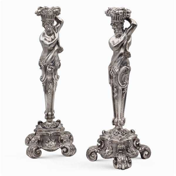 Pair of silver candlesticks  (Italy, 20th century)  - Auction FINE SILVER AND THE ART OF THE TABLE - Colasanti Casa d'Aste