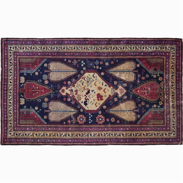 Bakhtiari carpet