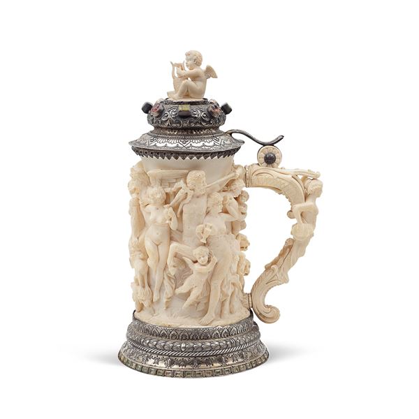 Tankard in avorio e argento