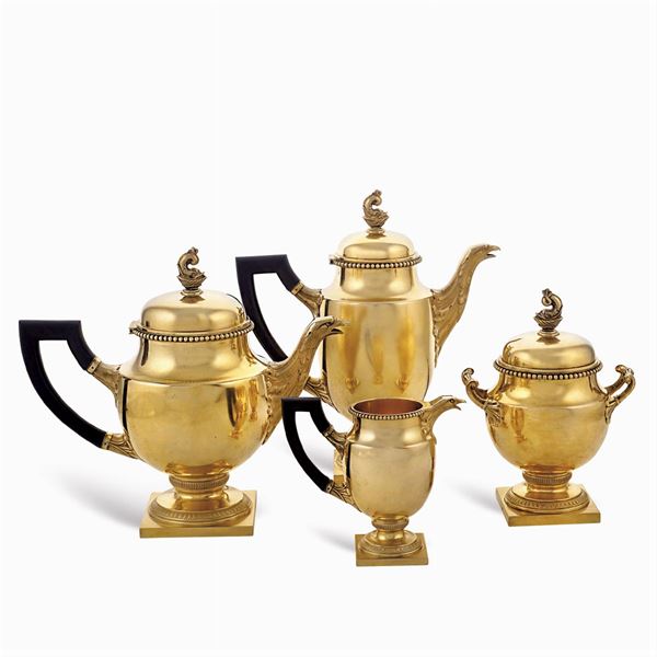 Vermeil tea and coffee service (4)  (France, early 20th century)  - Auction FINE SILVER AND THE ART OF THE TABLE - Colasanti Casa d'Aste