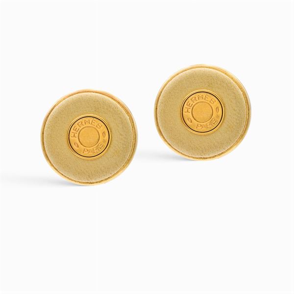 Hermès, vintage bijou button shaped earrings